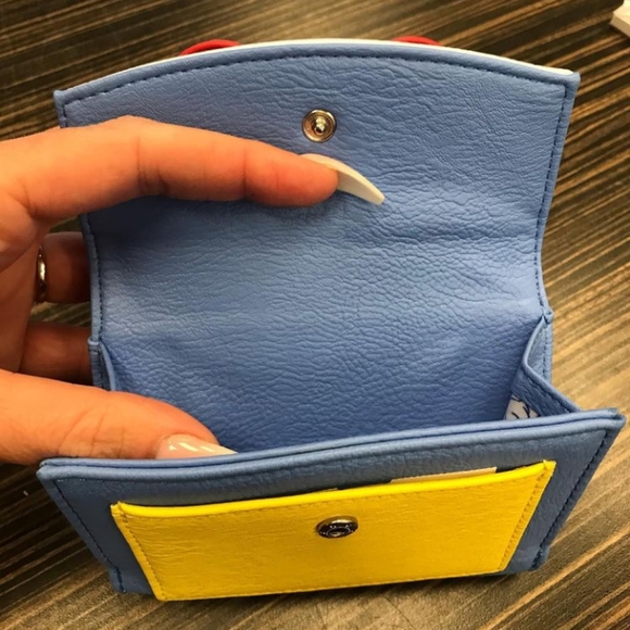 Loungefly Snow white wallet - Picture 4 of 4